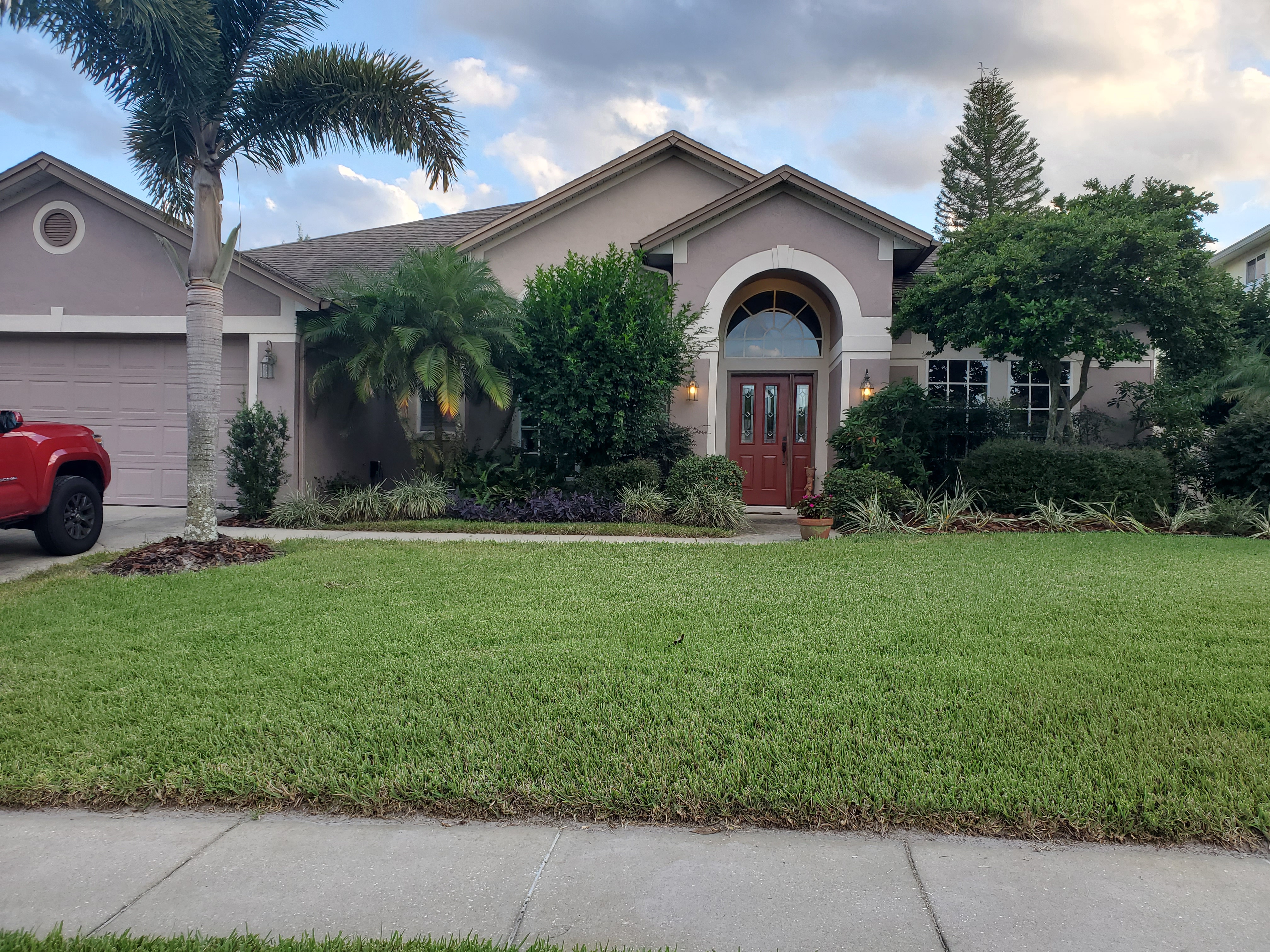 Exterior of 8044 Glitter Court